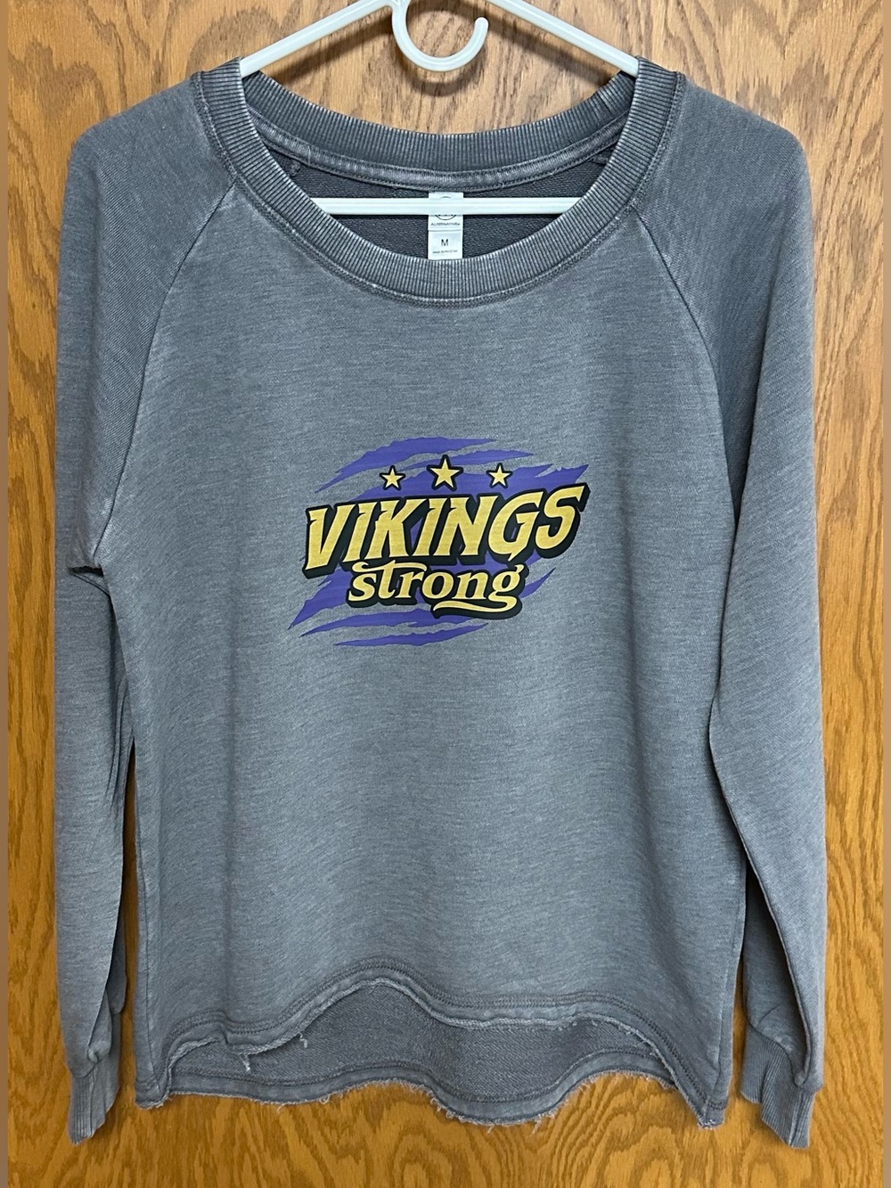 Minnesota Vikings Graphic Crewneck Sweatshirt - NIP